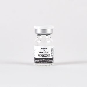 Napredna anti-age formula koja kombinuje hijaluronsku kiselinu, natrijumovu so DNK, DMAE i SLC kompleks kako bi koži pružila intenzivnu hidrataciju, bolji tonus i vizuelno svežiji, blistaviji izgled.